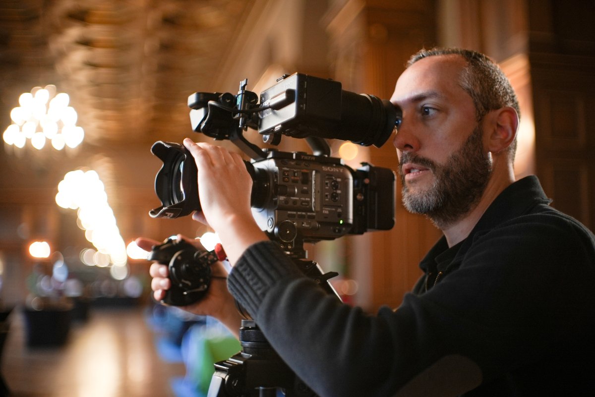 Réalisateur Vi-sible Visible Vidéaste Vi-sible Visible